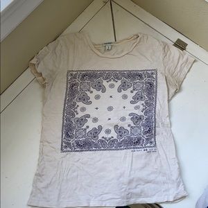Old Navy tshirt